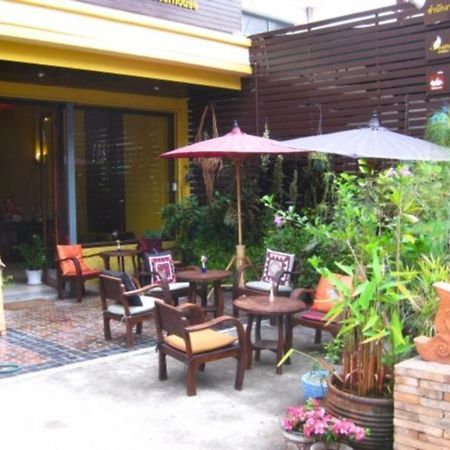 Elliebum Cafe & Guesthouse Chiang Mai Exterior photo